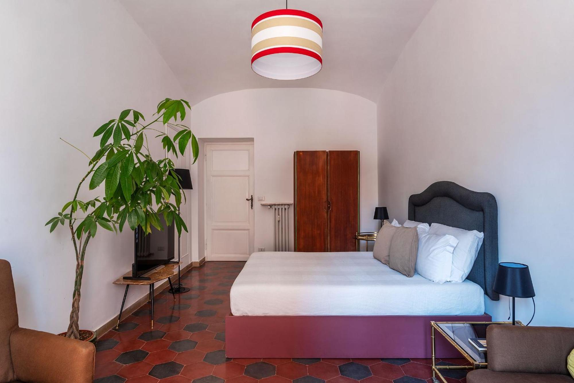 Casa Maurizio - Charme Holidays Apartment *